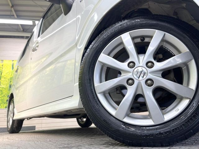 �y����14�C���`�A���~�z�C�[���z�O�ςɃ}�b�`���������A���~�z�C�[���𑕒����Ă���܂��B�e��ЊO�A���~�z�C�[����A�X�^�b�h���X�^�C�����戵�����Ă���܂��B���񂲑��k����������