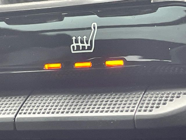 ���t�����g�V�[�g�q�[�e�B���O:�^�]�ȁE����ȋ��ɎO�i�K�Œ��߂��\�ȃV�[�g�q�[�^�[�𑕔����Ă���܂��B�G�߂��킸���K�ɂ��g�p���������܂��B