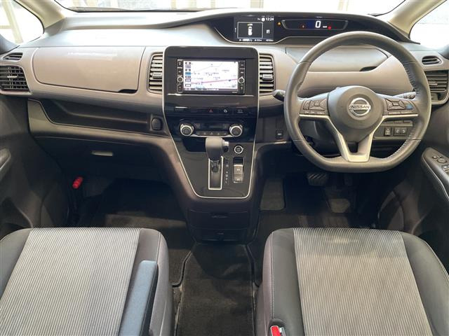 セレナ2.0 ハイウェイスターV