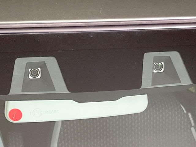 �y�X�Y�L �Z�[�t�e�B�T�|�[�g�z���s���ɑO���̎ԗ�����F�����A�Փ˂������Ȏ��͌x��ƃu���[�L�ŏՓˉ���Ɣ�Q�y�����A�V�X�g�B�����S�Ƀh���C�u�����y���݂��������܂��B