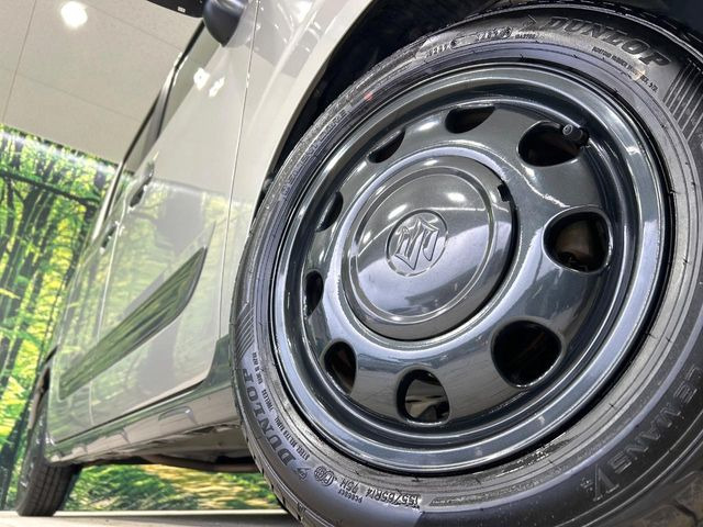 �y����14�C���`�A���~�z�C�[���z�O�ςɃ}�b�`���������A���~�z�C�[���𑕒����Ă���܂��B�e��ЊO�A���~�z�C�[����A�X�^�b�h���X�^�C�����戵�����Ă���܂��B���񂲑��k����������