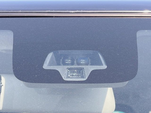 �y�X�Y�L �Z�[�t�e�B�T�|�[�g�z���s���ɑO���̎ԗ�����F�����A�Փ˂������Ȏ��͌x��ƃu���[�L�ŏՓˉ���Ɣ�Q�y�����A�V�X�g�B�����S�Ƀh���C�u�����y���݂��������܂��B