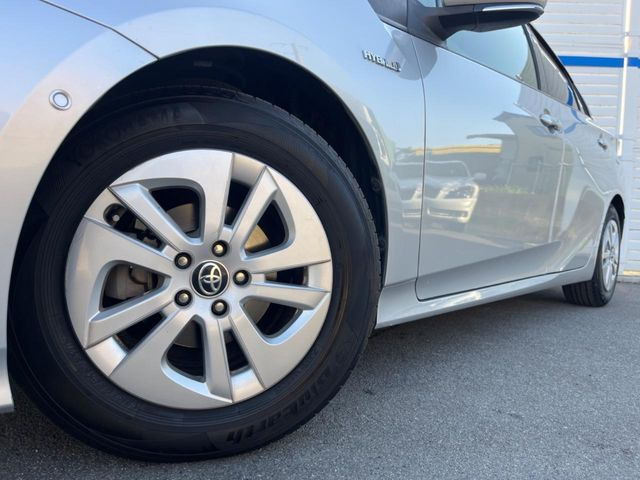 �y�����A���~�z�C�[���z�O�ςɃ}�b�`���������A���~�z�C�[���𑕒����Ă���܂��B�e��ЊO�A���~�z�C�[����A�X�^�b�h���X�^�C�����戵�����Ă���܂��B���񂲑��k����������