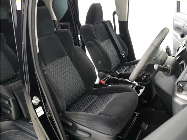 �ǉ��̂��ʐ^�⓮��ȂǁA���[����LINE�ł�����ł��܂�!�C�ɂȂ�_������΂ǂ�Ȃ��Ƃł����X�^�b�t�܂ł��\���t�������������v���ɂ��Ή������Ē����܂�!