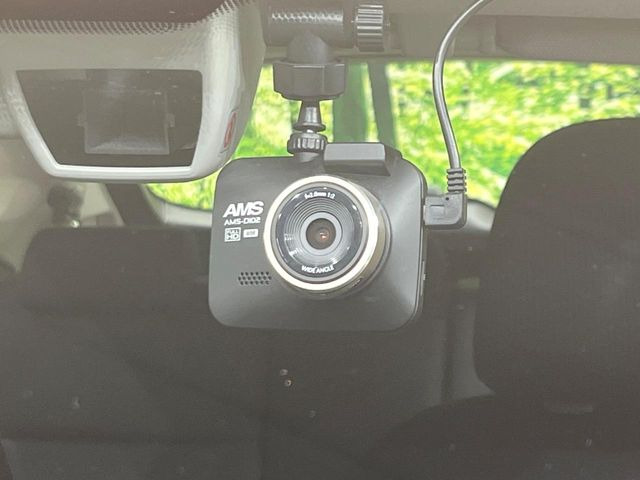 �y�h���C�u���R�[�_�[�z�h���C�u���R�[�_�[����!���s���͂������A������^�]�⎖�̂ɑ��������ہA�f���ŋL�^���A����̃��X�N�ɔ����܂��B���L�^�pSD�J�[�h�͂��q�l�����g�ł��������������K�v������܂��B