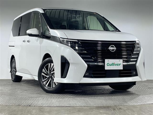 セレナ1.4 e-POWER ハイウェイスターV