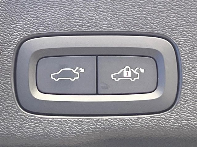 ���d�����A�Q�[�g:�����^�b�`�Ń��A�Q�[�g�̊J���ł��A�ו��Ȃǂŗ��肪�ǂ����Ă����Ԃł��ȒP�ɊJ���ł���֗��@�\�ł��B