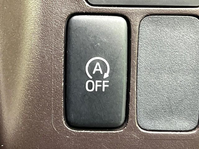 �y�A�C�h�����O�X�g�b�v�z�ԐM����a�؂Œ�Ԃ����ۂɃG���W�����~���A���ʂȔR���̏����}���܂��B�R��������ی�ɂȂ���@�\��G���W���̓u���[�L�𗣂��΍Ďn�����܂��B