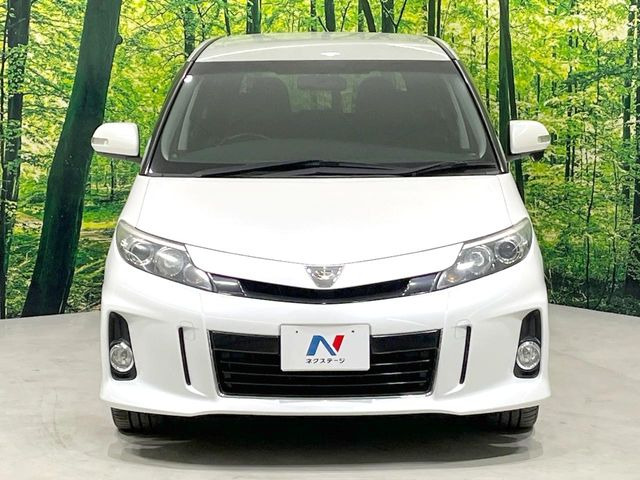 弊社では、全車『修復歴なし』のお車のみ取り扱っております。専任バイヤーによる厳選した仕入れの後、入庫後の車両チェックを行い、ネクステージが認定した高品質な中古車をご提供しております。