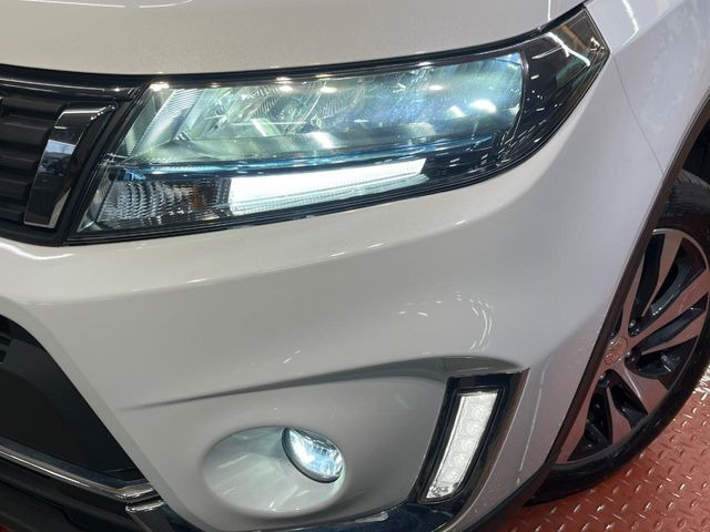 �yLED�w�b�h���C�g�z���V����ԑ��s�����ǍD�Ȏ��E���m�ۂ����S���ĉ^�]�ł��鍂�P�xLED�w�b�h���C�g�𑕔�!�_�����x�������A����d�͂��}�����Ă��܂��B