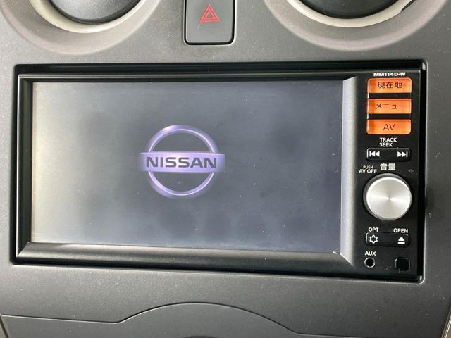 �y�����i�r�z�l�C�̏����i�r�𑕔����Ă���܂��B�i�r�̎g���₷���͂������A�I�[�f�B�I�@�\���[��!�L�����v�◷�s�͂������A�ʋ΂┃�����ȂǕ��i�̃h���C�u���y�����Ȃ�͂���