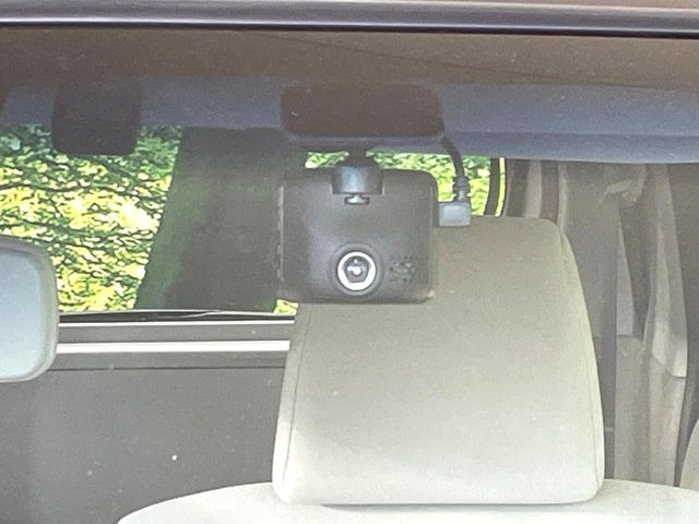 �y�h���C�u���R�[�_�[�z�h���C�u���R�[�_�[����!���s���͂������A������^�]�⎖�̂ɑ��������ہA�f���ŋL�^���A����̃��X�N�ɔ����܂��B���L�^�pSD�J�[�h�͂��q�l�����g�ł��������������K�v������܂��B