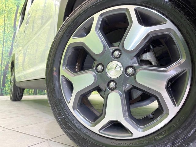 �y����14�C���`�A���~�z�C�[���z�O�ςɃ}�b�`���������A���~�z�C�[���𑕒����Ă���܂��B�e��ЊO�A���~�z�C�[����A�X�^�b�h���X�^�C�����戵�����Ă���܂��B���񂲑��k����������