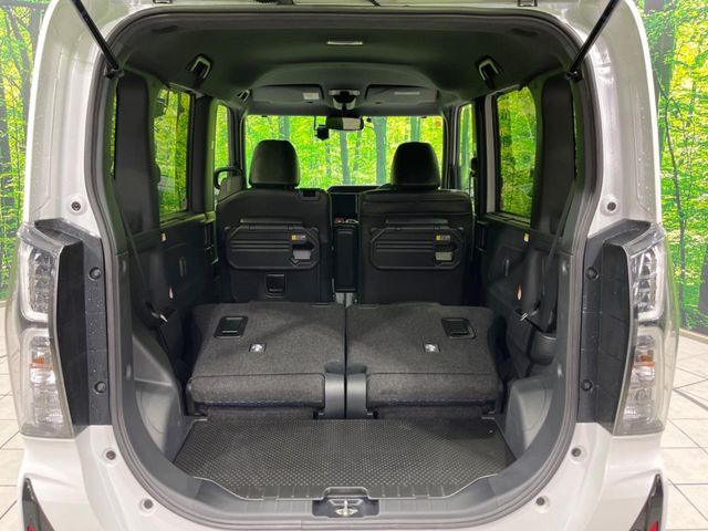 ���ڃV�[�g�͑O��X���C�h���\�ł��B���ɉ�����Α������L������������A�O�ɋl�߂�Α傫�ȃ��Q�b�W�X�y�[�X���m�ۂł��܂��B�V�[���ɉ����Ďg�������ł��邩��Ƃ��Ă��֗��ł���