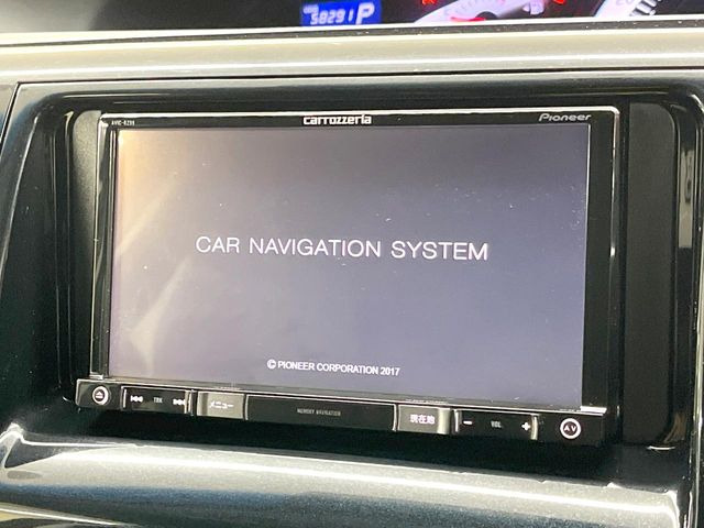【ナビゲーション】使いやすいナビで目的地までしっかり案内してくれます。各種オーディオ再生機能も充実しており、お車の運転がさらに楽しくなります!!