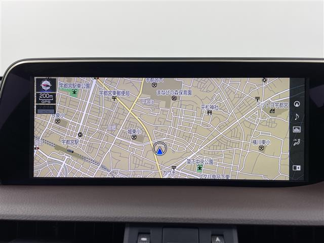 ES300h バージョンL