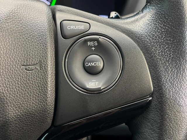 �y�N���[�Y�R���g���[���z�������H�����N���N���s�B�A�N�Z���𗣂��Ă���葬�x�ő��s���ł��A�������^�]���̕��S���y��!�����E�������ȒP�ȃX�C�b�`����Œ����ł��܂��B