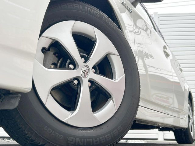 �y����15�C���`�A���~�z�C�[���z�O�ςɃ}�b�`���������A���~�z�C�[���𑕒����Ă���܂��B�e��ЊO�A���~�z�C�[����A�X�^�b�h���X�^�C�����戵�����Ă���܂��B���񂲑��k����������