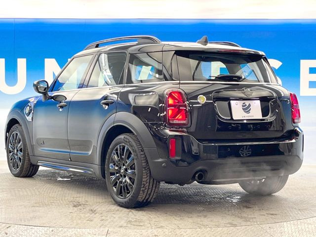 ●YANASEオートシステムズとの提携によって実現した高品質修理ネットワーク!大切なお車だから、万が一の修理でも「純正品質」をご提供。当店でご購入いただくお車にはメリットが数多くあります