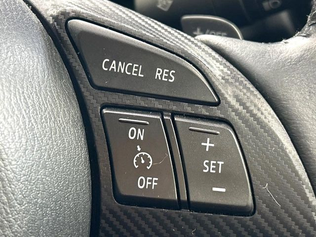 �y�N���[�Y�R���g���[���z�������H�����N���N���s�B�A�N�Z���𗣂��Ă���葬�x�ő��s���ł��A�������^�]���̕��S���y��!�����E�������ȒP�ȃX�C�b�`����Œ����ł��܂��B