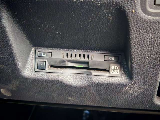 便利なETC2.0もしっかり装着!料金所をスムーズに通過出来ます!スマートインターチェンジの利用もOKです!ETC割引も見逃せませんね!