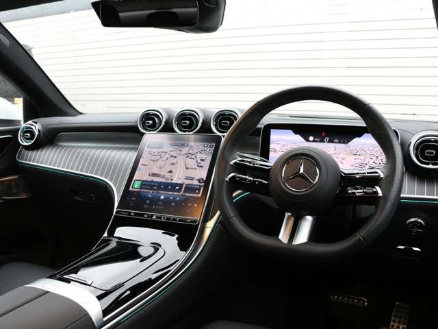 GLCクーペ220d 4マチック AMGラインパッケージ(ISG) 4WD