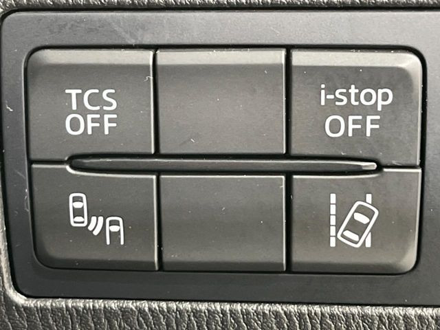 �y�u���C���h�X�|�b�g���j�^�����O�z���s���A�h�A�~���[�̎��p�ɂȂ�₷���ӏ��Ɍ㑱�Ԃ��ڋ߂���ƃT�C�h�~���[�t�߂Ɍx����\���A�h���C�o�[�ɒ��ӊ��N�����Ă���܂��B