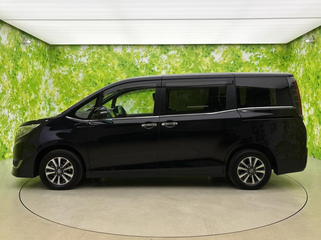 エスクァイアハイブリッド1.8 Gi プレミアムパッケージ ブラックテイラード