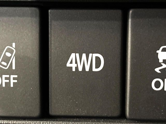 4WD�̂��Ԃł��̂ŁA�ᓹ�ł����S�ł���~��n�n��ɂ��Z�܂��̕��ȊO�ɂ��A�E�B���^�[�X�|�[�c����̕���~��n��֋A�Ȃ����@�������ɂ���������!