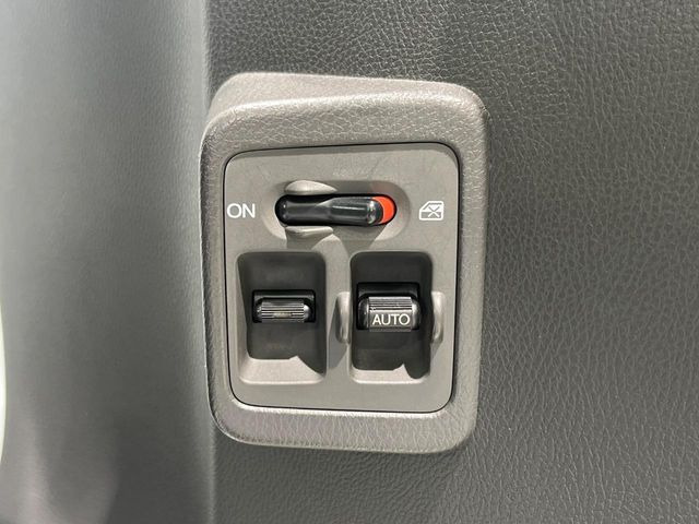 �������x�̃K���X�疌�ŝ����͂������A�㎿�ȃc���E����������B���O����_���J�����؂Ȉ��Ԃ�ی삵�A�F�����E�򉻂�h�~�B�u�e�X�v���b�V���R�[�g�v�A�u�e�v���~�b�T�R�[�g�v���炨�I�т��������܂��B