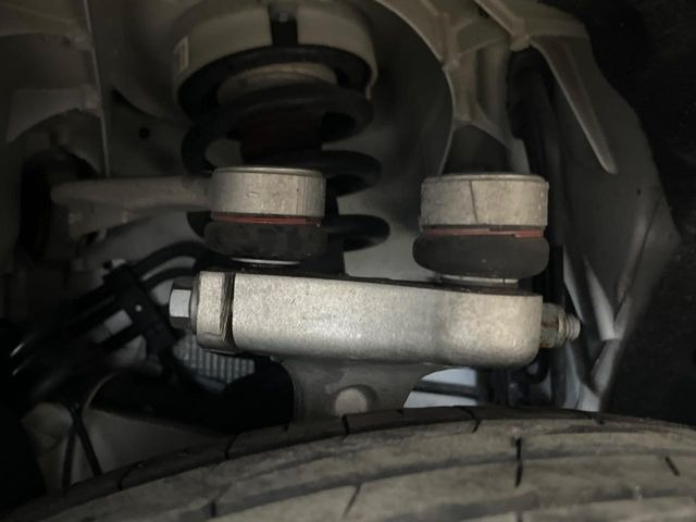 �����[�����͓d�b�ł̂��₢���킹�����ł��劽�}�ł��B�����E��Ԃ̊m�F�⃁���e�i���X�ɂ��ĂȂǁA���C�y�ɂ��₢���킹���������B