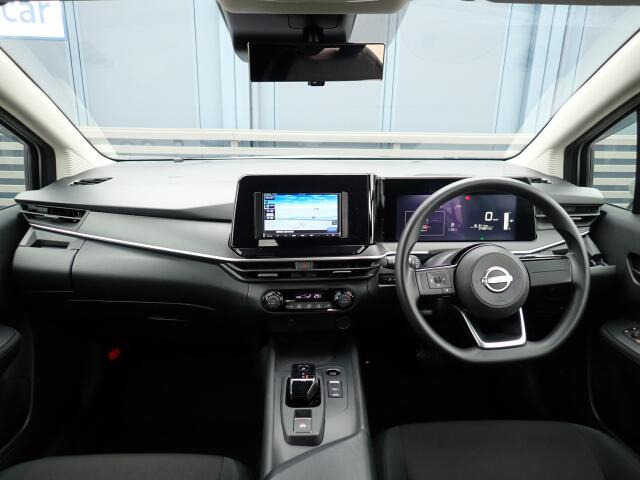 �C���p�l�摜�ɂȂ�܂��B�ԓ��͐��Ǝ҂ɂĎ����N���[�j���O�{�H�ς݂Ȃ̂ŁA��ϐ����ł��B