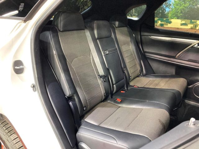 �L�X�Ƃ���2��ڃV�[�g�͋��Z���������A���S�n�����K!�F�B��Ƒ��Ƃ̂��o�����ɂ҂�����ł��B�x�r�[�V�[�g��`���C���h�V�[�g�g�p�������K�ɂ��߂�������������\���ȋ�Ԃ��m�ۂ��Ă��܂��B