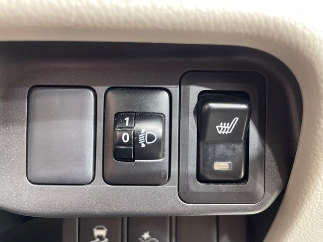 �y�V�[�g�q�[�^�[�z�������ɏd�󂷂�V�[�g�q�[�^�[!�G�A�R����葁�����܂��Ă����̂Ŋ�����̐l�����S�ł��ˁ�G�A�R���̉����͊������邩����A�Ƃ������ɂ����������߂ł��B