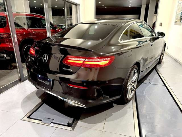 EクラスクーペE400 4マティック スポーツ 4WD