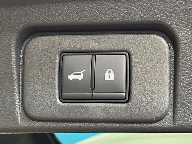 �y�p���[�o�b�N�h�A�z�X�}�[�g�L�[��^�]�Ȃ̃{�^�������������Ń��A�Q�[�g�������ŊJ���܂�!�ו��������Ă��鎞��A�����ʒu�ɂ���o�b�N�h�A��߂�ۂɕ֗��ȋ@�\�ł���