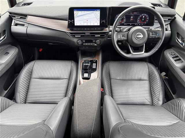 ノートオーラ1.2 G レザーエディション