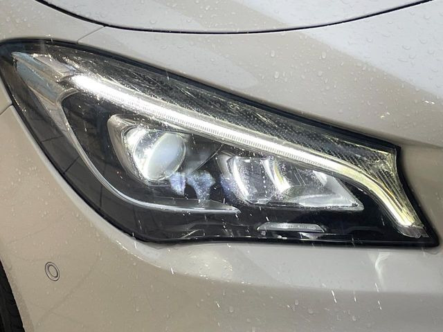 ��LED�w�b�h���C�g:��ԑ��s�����ǍD�Ȏ��E���m�ۂ����S���ĉ^�]�ł��鍂�P�xLED�w�b�h���C�g�𑕔�!�_�����x�������A����d�͂��}�����Ă��܂��B