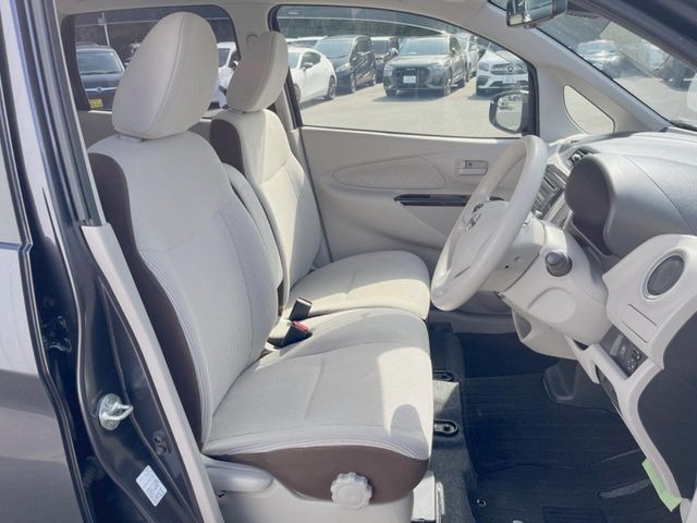 �^�]�ȃV�[�g���͎g�p�������Ȃ��A�ǍD�ȏ�ԂƂȂ��Ă��܂��B���J�Ɏg���Ă������Ƃ��悭�킩��܂��ˁB