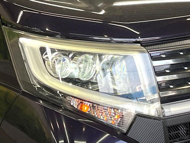 �yLED�w�b�h���C�g�z���V����ԑ��s�����ǍD�Ȏ��E���m�ۂ����S���ĉ^�]�ł��鍂�P�xLED�w�b�h���C�g�𑕔�!�_�����x�������A����d�͂��}�����Ă��܂��B