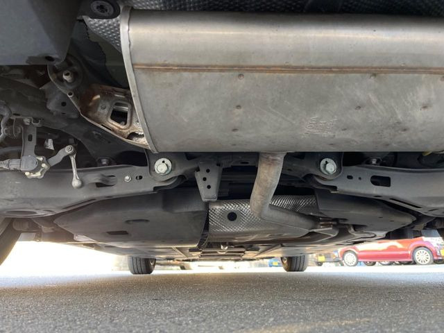 ����肪���ꂢ�Ȃ����ɁA�h�K���H�̎{�H���I�X�X���B�~��n��͂������A���ݕ��ɂ��Z���̕���A��Ń}�����E�E�B���^�[�X�|�[�c���������ɂ��D�]���������Ă���܂��B