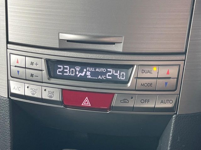 �y���E�Ɨ��^�t���I�[�g�G�A�R���z�^�]�ȂƏ���Ȃł��ꂼ�ꂨ�D�݂̉��x�ɐݒ�\�B����҂ɂ��z�������A���K�ȋ󒲂����͂��v���܂��B