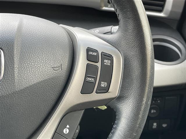 フリードハイブリッド1.5 ジャストセレクション