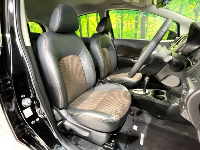 �y�n�[�t���U�[�V�[�g�z�������ƍ���S�n�𗼗������l�C�̃V�[�g���w�ʁE���ʂ̃t�@�u���b�N�f�ނ́A�ʋC���̗ǂ��⊊��ɂ����ɗD��Ă��܂��B�C���╞���ɍ��E���ꂸ���K�ɂ���肢�������܂��B