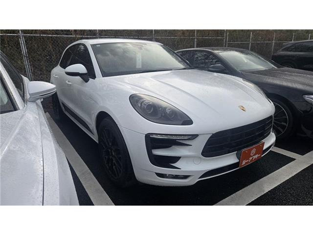 マカン(ポルシェ) GTS PDK 4WD　禁煙車 赤革シート 純正PCMナビ 中古車画像