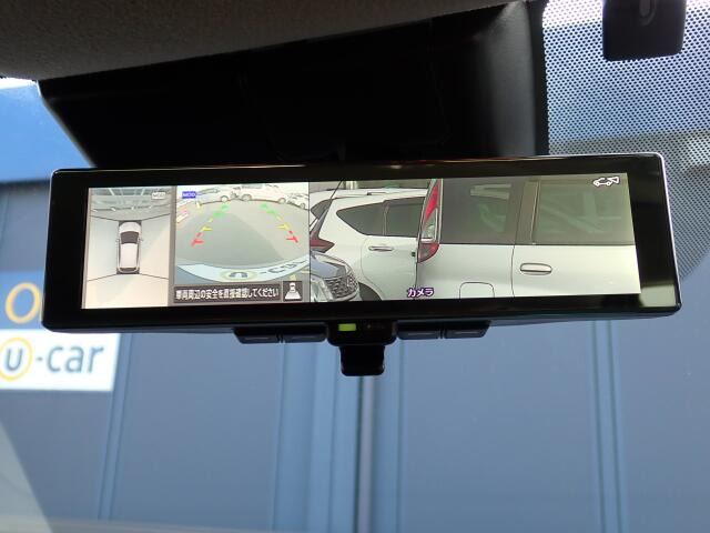 �o�b�N�J�����������Ă���܂��B���Ԏ��ɑ�ϖ��ɗ����܂���B���Ԃ����ȕ��ɂ��֗��@�\�ł��B