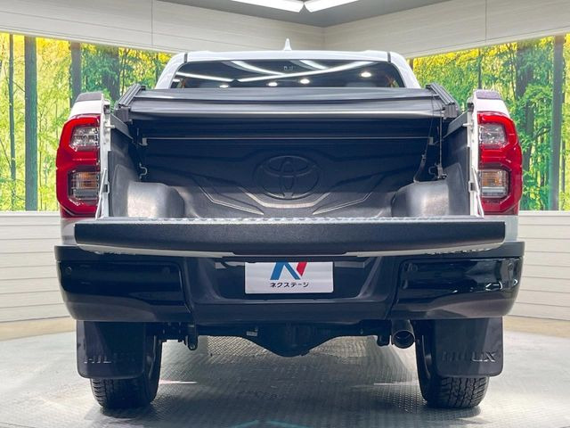 �ύڗ�500kg�̍L�X�Ƃ����f�b�L�́A�V�т���d���܂ő��p�r�Ɏg���܂��B�x�b�h���C�i�[��g�m�J�o�[�̎��t���������k��������