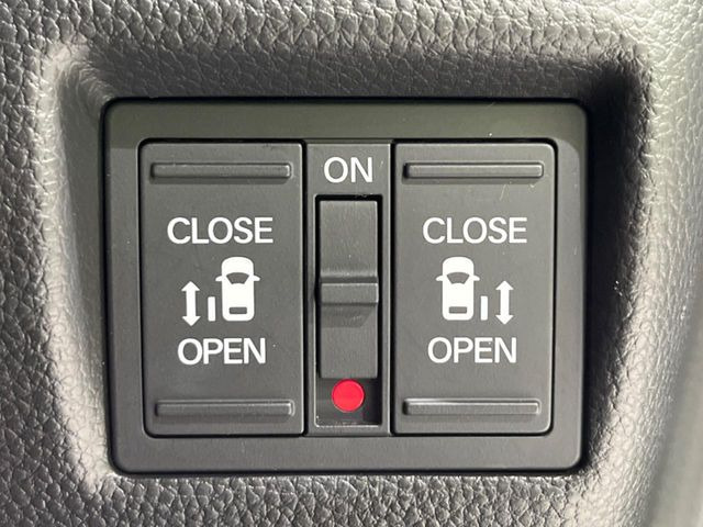 �y�����p���[�X���C�h�h�A�z�X�}�[�g�L�[��^�]�Ȃ̃X�C�b�`�Ō�ȗ����X���C�h�h�A�̊J���\���d��������͂����ăh�A���J����K�v�������A�����Ȃ��q�l�ł��ȒP�ɊJ���߂ł����K�ł���