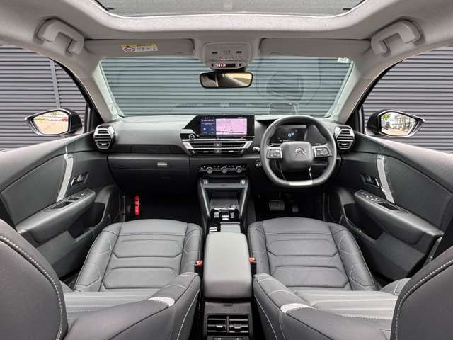 C4エディション ノアール ブルーHDi ディーゼル