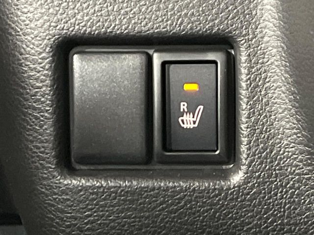 �y�V�[�g�q�[�^�[�z�������ɏd�󂷂�V�[�g�q�[�^�[!�G�A�R����葁�����܂��Ă����̂Ŋ�����̐l�����S�ł��ˁ�G�A�R���̉����͊������邩����A�Ƃ������ɂ����������߂ł��B